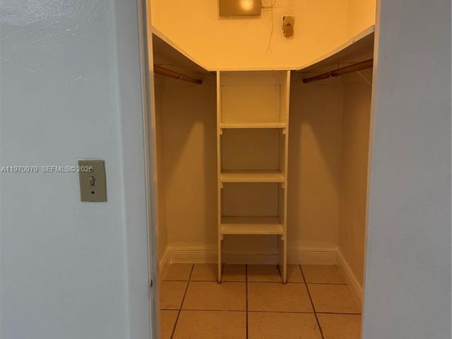 Дом в аренду по адресу 470 NE 127th St - фото 7475669