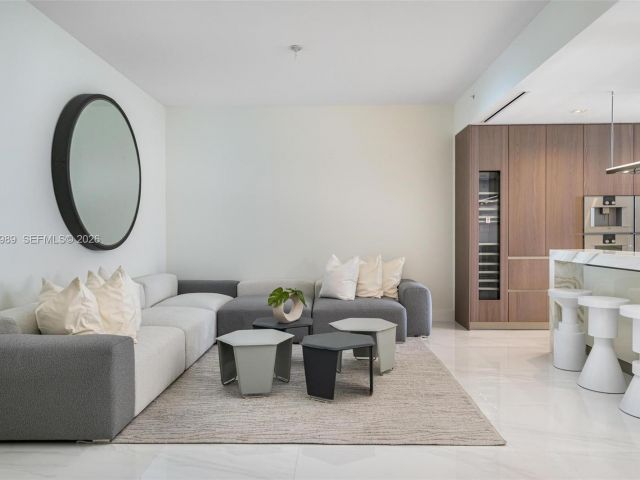 Квартира в аренду номер2003 - фото 7490355