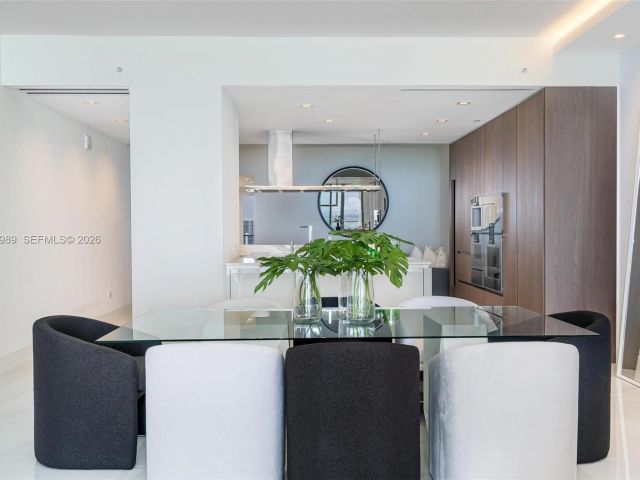 Квартира в аренду номер2003 - фото 7490357