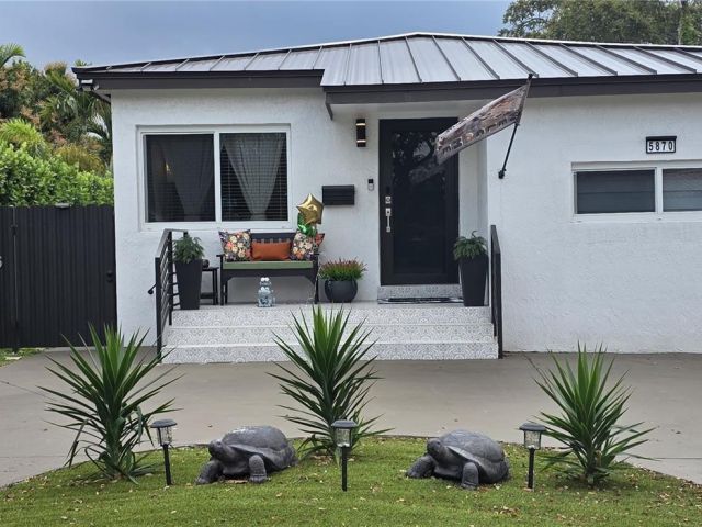 Продажа дома по адресу 5870 NW 38th St - фото 7519139