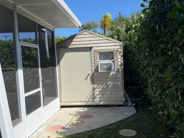 Продажа дома по адресу 5870 NW 38th St - фото 7519157