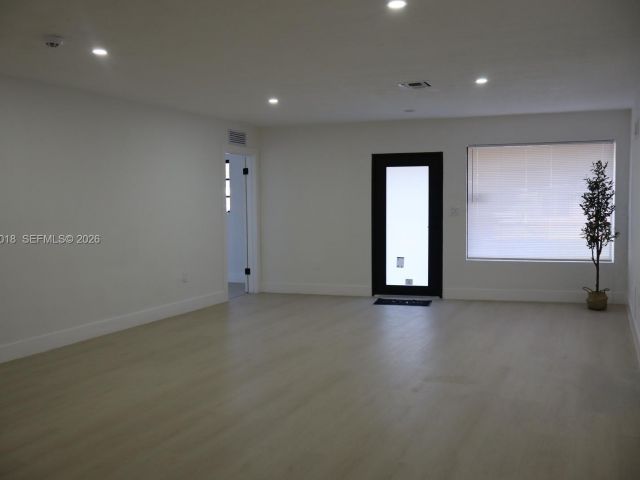 Продажа дома по адресу 18712 NW 23rd Ct - фото 7535120