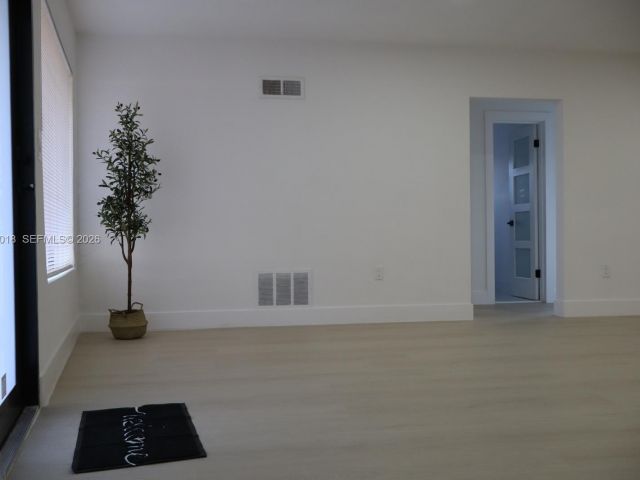 Продажа дома по адресу 18712 NW 23rd Ct - фото 7535122