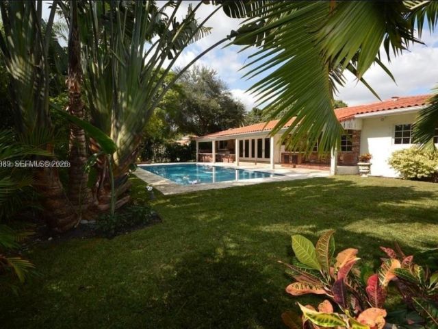 Дом в аренду по адресу 510 Bird Rd . - фото 7471162