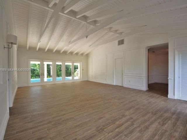 Дом в аренду по адресу 510 Bird Rd . - фото 7471163