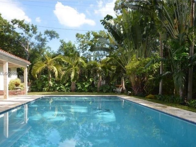 Дом в аренду по адресу 510 Bird Rd . - фото 7471170