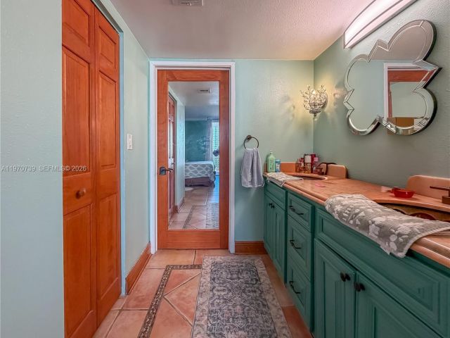 Продажа квартиры #A1912 - фото 7467493