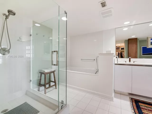 Продажа квартиры #1018 - фото 7512498