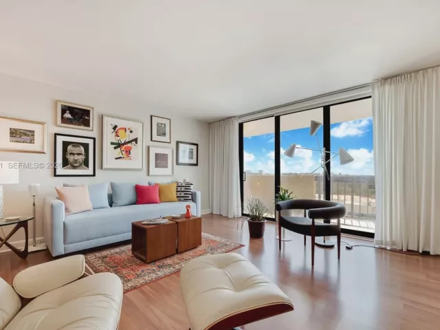 Продажа квартиры #1018 - фото 7512482