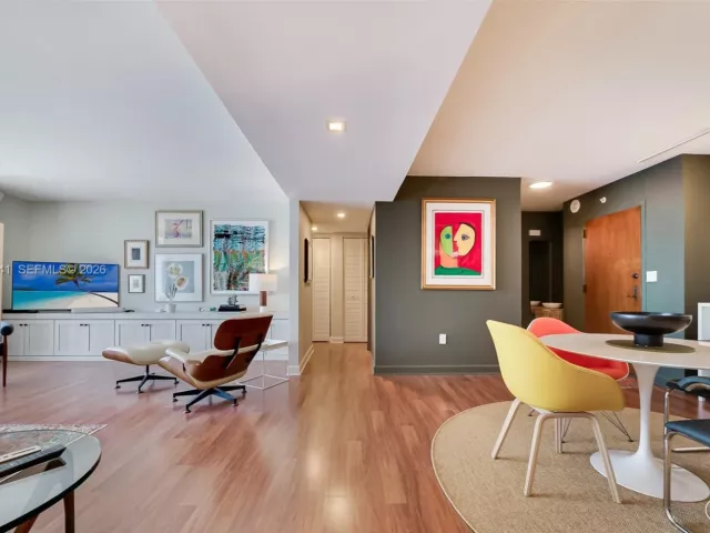 Продажа квартиры #1018 - фото 7512487