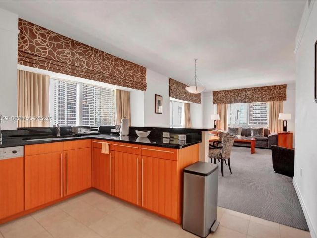 Продажа квартиры #3212 - фото 7510397