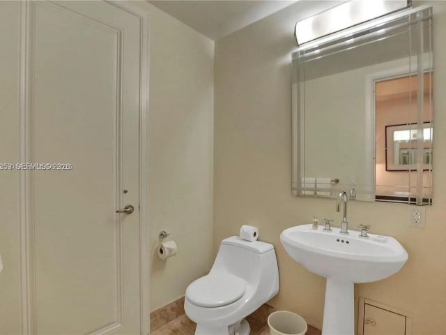 Продажа квартиры #3212 - фото 7510405