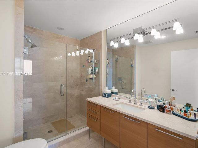 Продажа квартиры #4608 - фото 7498444