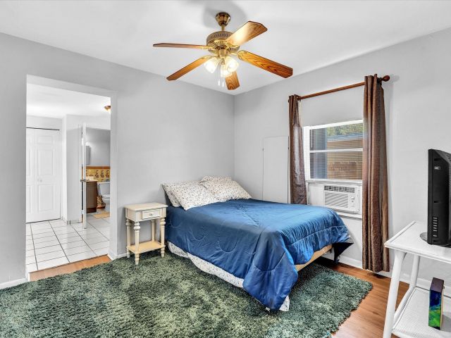 Продажа дома по адресу 1835 Roosevelt Street - фото 8043616