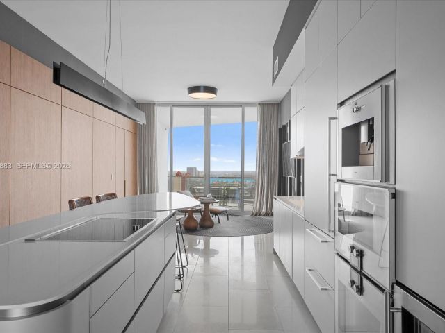 Продажа квартиры #2503 - фото 7498784