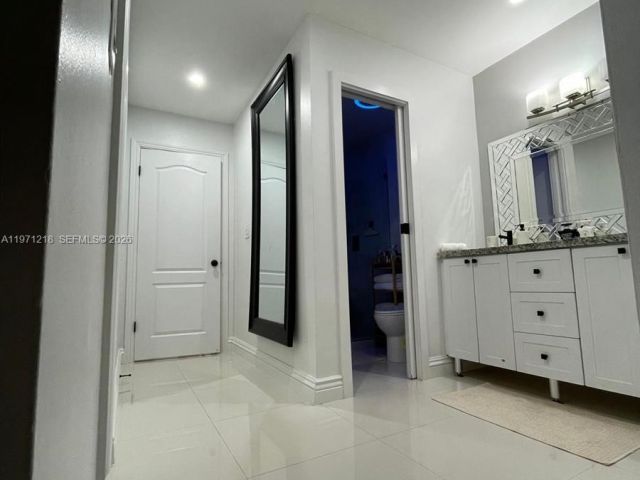 Продажа дома по адресу 13123 SW 26th Ter - фото 7530864