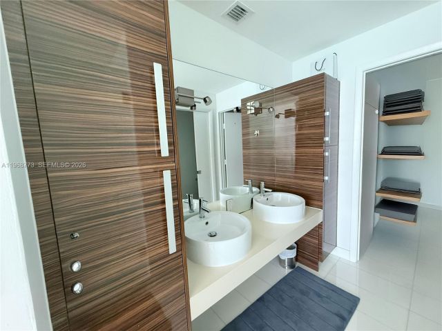 Продажа квартиры #3102 - фото 7494817