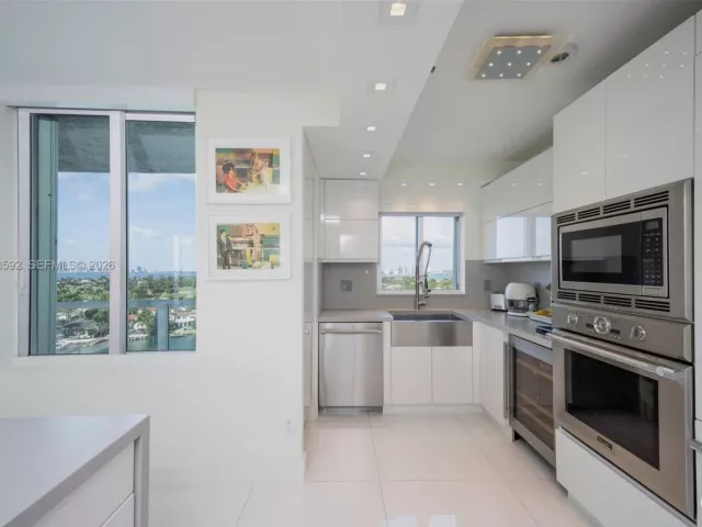 Продажа квартиры #1401 - фото 7495289