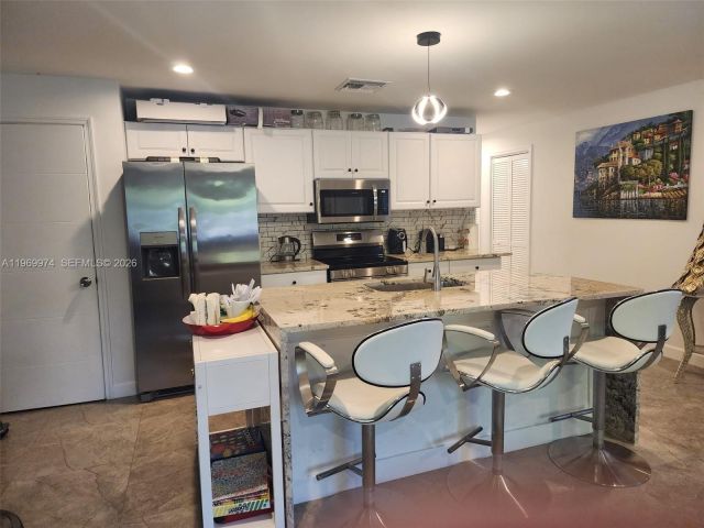 Продажа дома по адресу 413 SW 10th St - фото 7476247