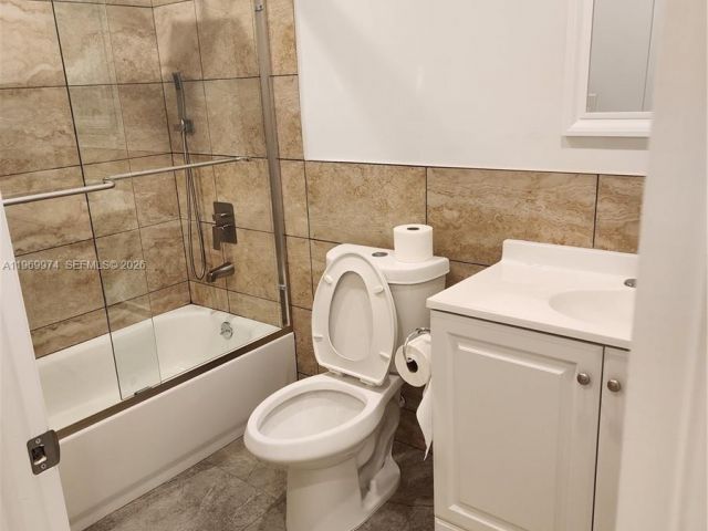 Продажа дома по адресу 413 SW 10th St - фото 7476256