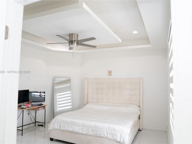 Продажа дома по адресу 27561 SW 162nd Ct - фото 7461177