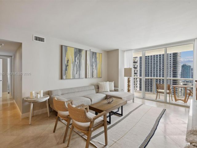 Квартира в аренду номер2811 - фото 7523840