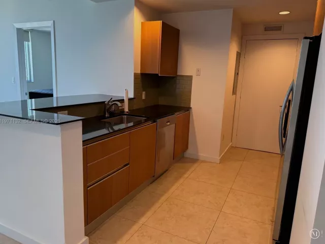 Продажа квартиры #3105 - фото 7508478