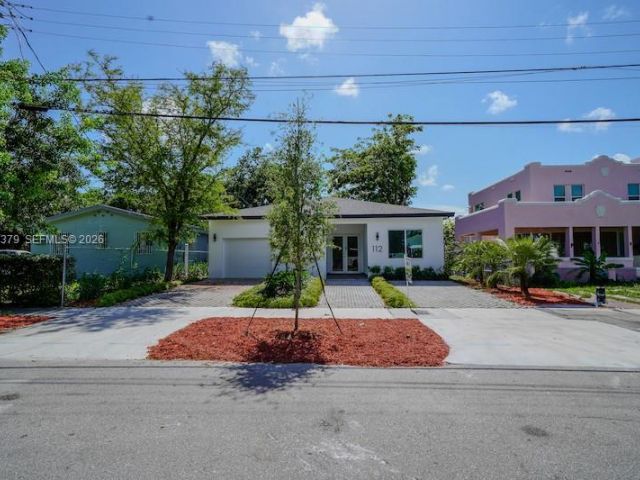 Продажа дома по адресу 112 NW 24th Ct - фото 7515391