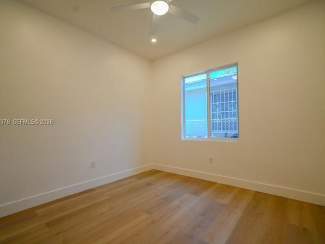 Продажа дома по адресу 112 NW 24th Ct - фото 7515403