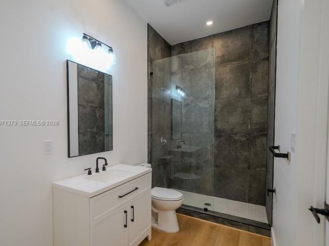 Продажа дома по адресу 112 NW 24th Ct - фото 7515405