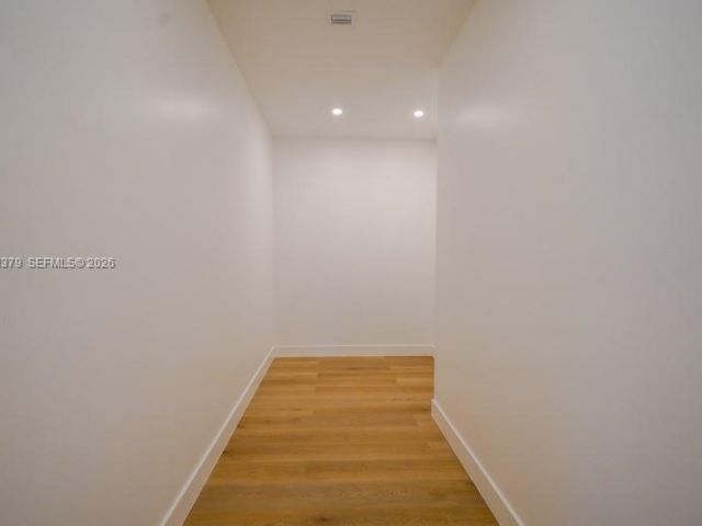 Продажа дома по адресу 112 NW 24th Ct - фото 7515406