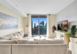 Квартира #4004