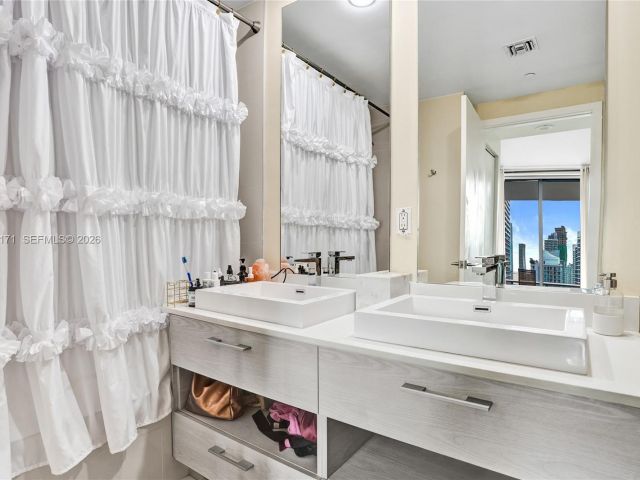 Продажа квартиры #4004 - фото 7508329