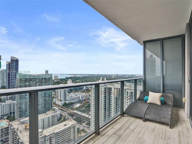 Продажа квартиры #4004 - фото 7508335