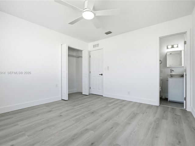 Продажа дома по адресу 2856 N Funston St - фото 7474913