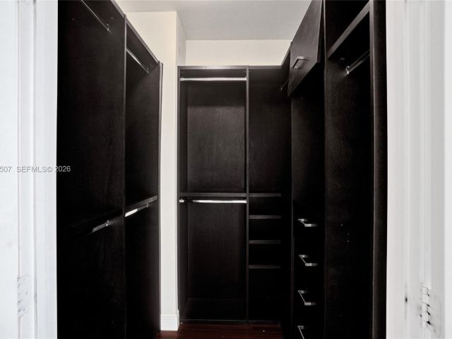 Продажа квартиры #1908 - фото 7491619