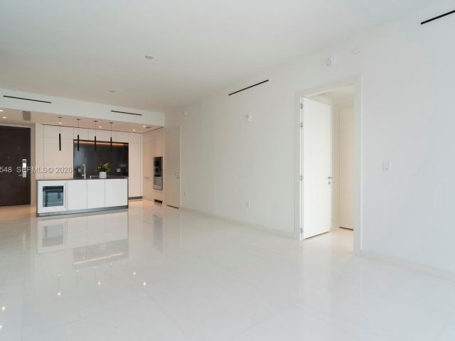 Квартира в аренду номер5005 - фото 7509486