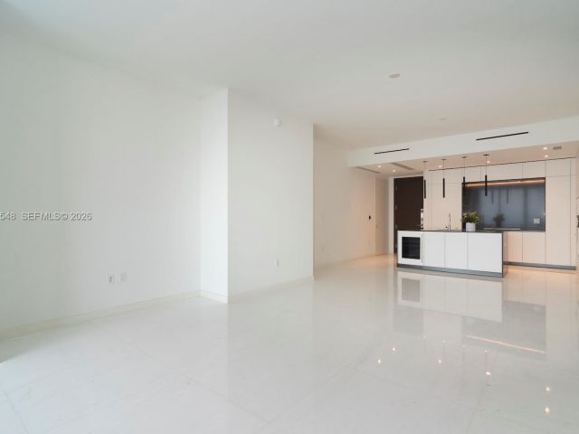 Квартира в аренду номер5005 - фото 7509487