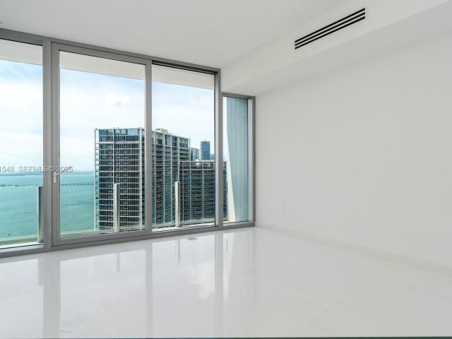 Квартира в аренду номер5005 - фото 7509497