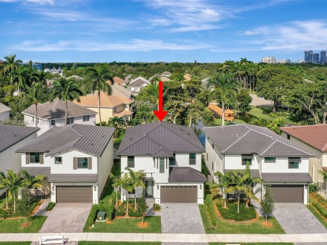 Дом в аренду по адресу 1427 SW 23rd St 1427 - фото 7483197