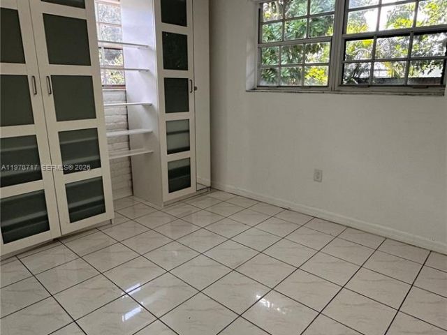 Дом в аренду по адресу 110 NW 198th St - фото 7480409