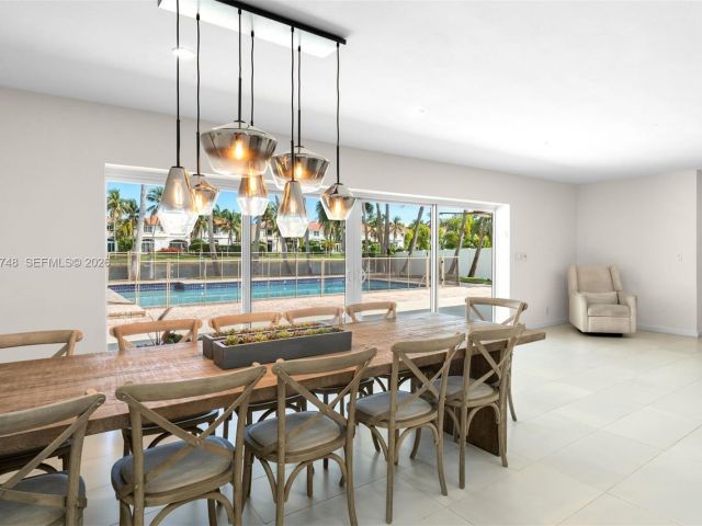 Дом в аренду по адресу 1525 Diplomat Pkwy - фото 7473013