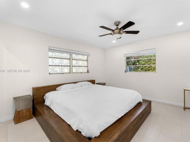 Дом в аренду по адресу 1525 Diplomat Pkwy - фото 7473018