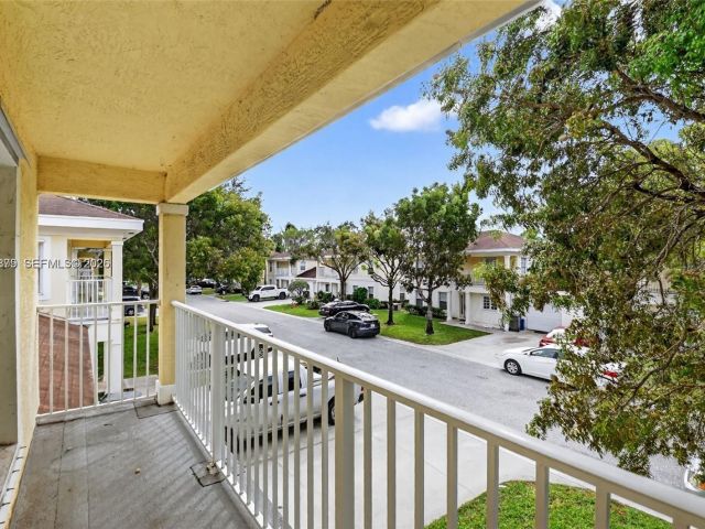 Дом в аренду по адресу 3836 Dove Landing Rd - фото 7451170