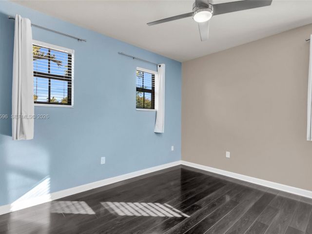 Продажа дома по адресу 11606 SW 234th St - фото 7493036