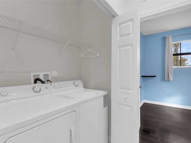 Продажа дома по адресу 11606 SW 234th St - фото 7493039