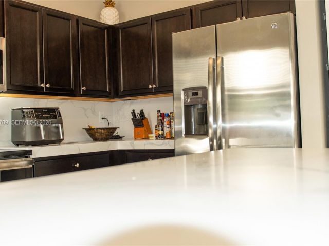 Дом в аренду по адресу 25216 SW 118th Ave - фото 7532566