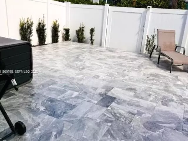 Продажа дома по адресу 4342 Lago Dr - фото 7478766