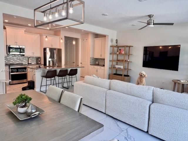 Продажа дома по адресу 4342 Lago Dr - фото 7478762