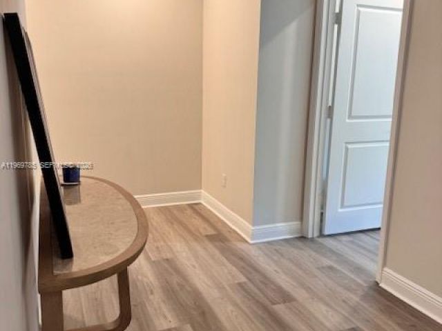 Продажа дома по адресу 4342 Lago Dr - фото 7478771